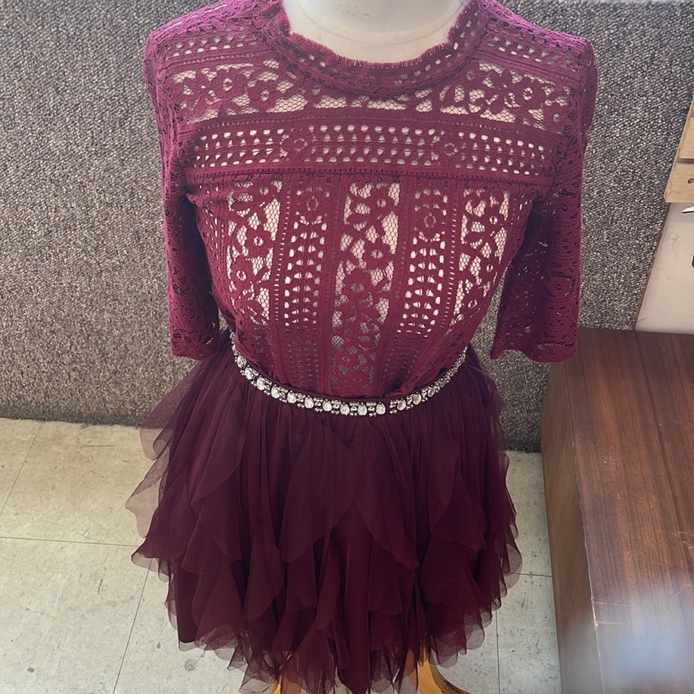 Womens top and skirt XS